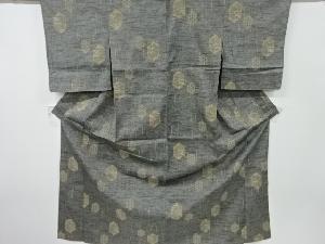 リサイクル　亀甲に麻の葉・楓模様織り出し手織り節紬単衣着物